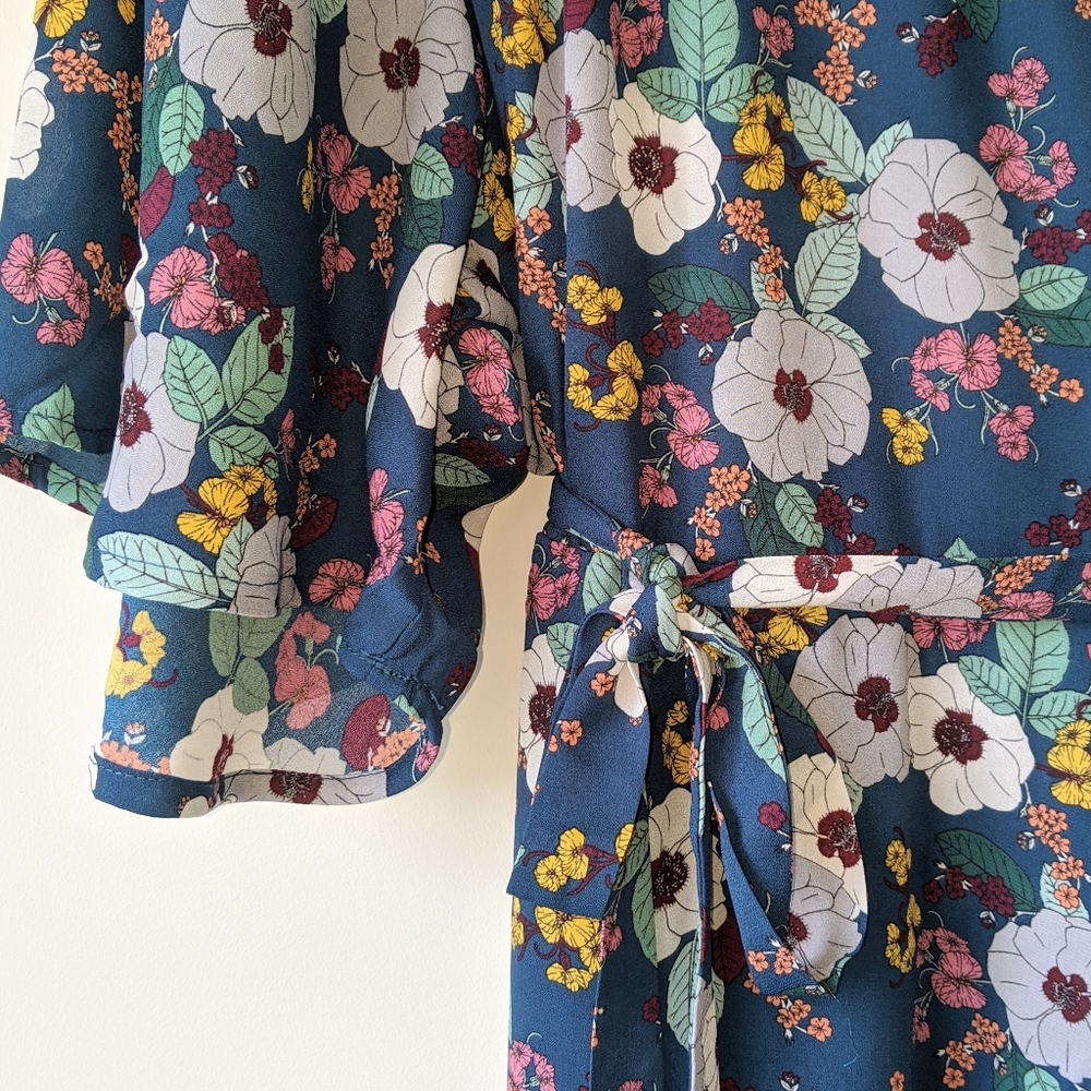 BOBEAU B Collection NWT Orna Floral Wrap Dress - Picture 4 of 7